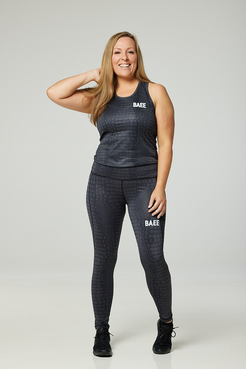 Black print workout set
